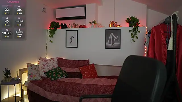 Alexis   Texas online show from 01-08-25, 11:52