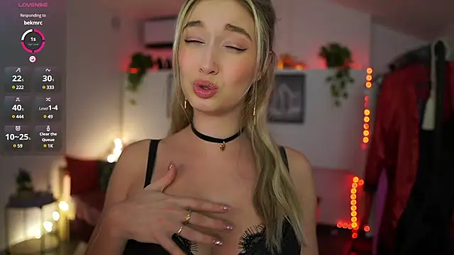 Alexis   Texas online show from 01-24-25, 10:30