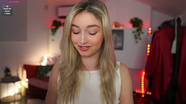 Alexis   Texas online show from 02-01-25, 02:13