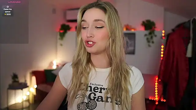 Alexis   Texas online show from 02-04-25, 10:24