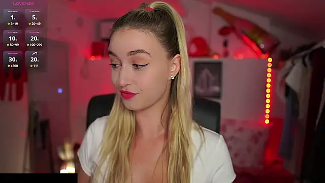 Alexis   Texas online show from 09-12-25, 06:41