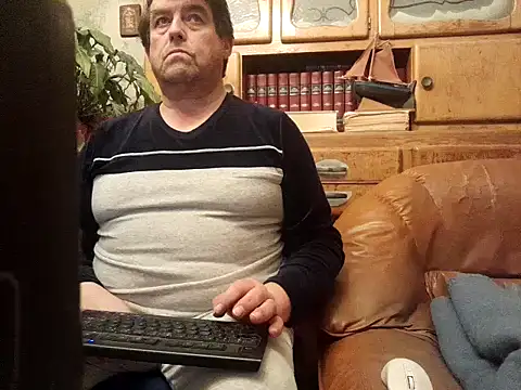 sympatrique online show from 12-28-24, 06:40