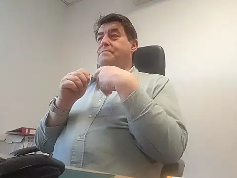 sympatrique online show from 02-18-25, 03:43