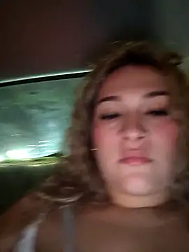 Sara smiiith211 online show from 01-14-26, 12:27