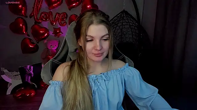 Snapshot of lily_williamss chatting on 02-13-25, 03:07 lily williamss online show from 02-13-25, 03:07