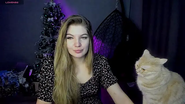 Snapshot of lily_williamss chatting on 11-25-25, 12:21 lily williamss online show from 11-25-25, 12:21