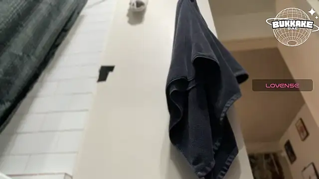 bukkakebae1 online show from 12-23-24, 10:21