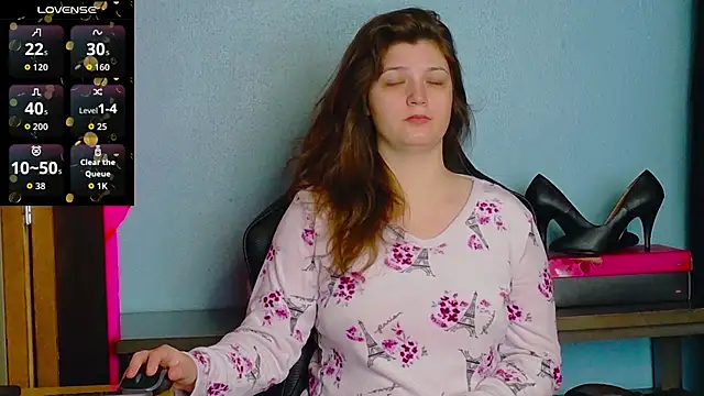 TreeJeanne online show from 10-31-25, 03:02