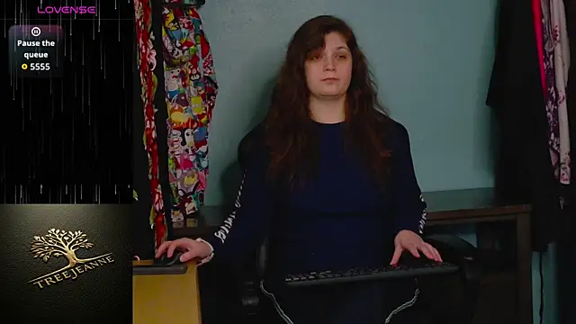 TreeJeanne online show from 03-25-26, 03:29