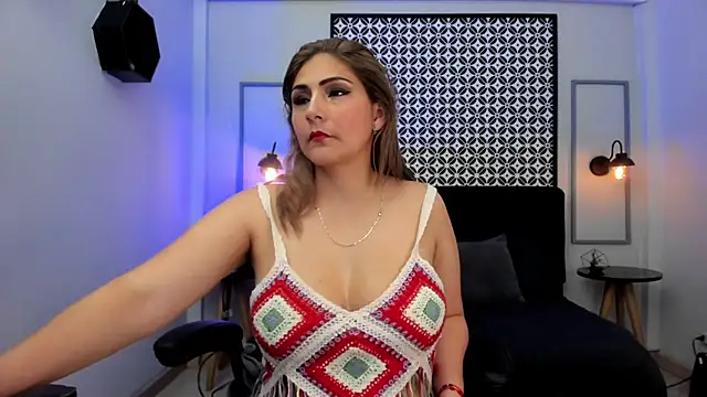 Melanie silver  online show from 11-05-25, 09:15