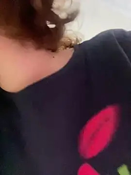 Lia sex69 online show from 02-24-25, 12:05