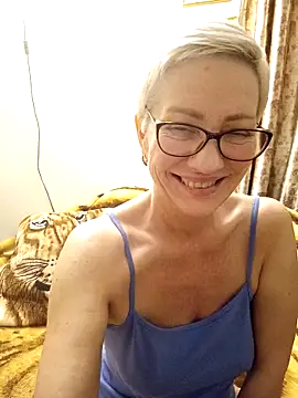 Snapshot of Sabrina_ONLY chatting on 03-20-25, 11:02 Sabrina ONLY online show from 03-20-25, 11:02