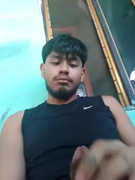 Uli Juarez13 online show from 04-28-26, 07:41