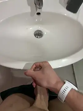 Snapshot of Siggidc2n chatting on 02-25-25, 11:19 Siggidc2n online show from 02-25-25, 11:19