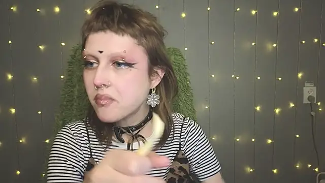 kortny yo online show from 01-19-25, 03:08