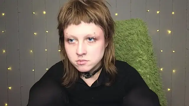 kortny yo online show from 02-01-25, 08:37