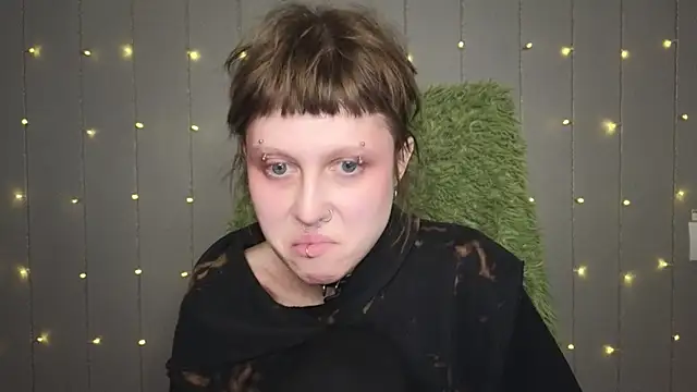 kortny yo online show from 02-12-25, 04:00