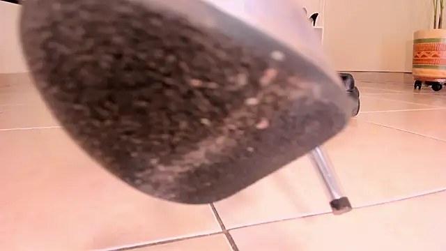 Snapshot of Kimmroggerr chatting on 02-24-25, 08:25 Kimmroggerr online show from 02-24-25, 08:25