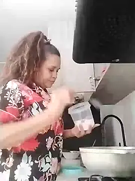 Snapshot of Alma_Sexyy chatting on 02-23-25, 02:57 Alma Sexyy online show from 02-23-25, 02:57