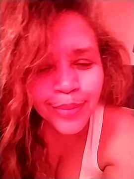 Snapshot of Alma_Sexyy chatting on 10-11-25, 03:43 Alma Sexyy online show from 10-11-25, 03:43