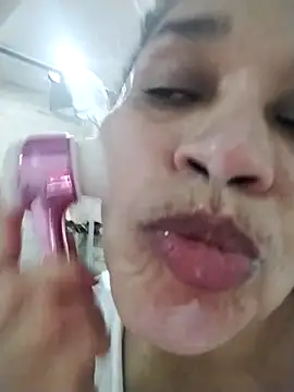 Alma Sexyy online show from 12-14-25, 10:58