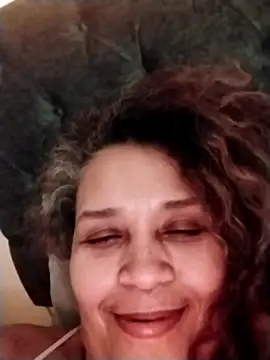 Alma Sexyy online show from 12-17-25, 12:16