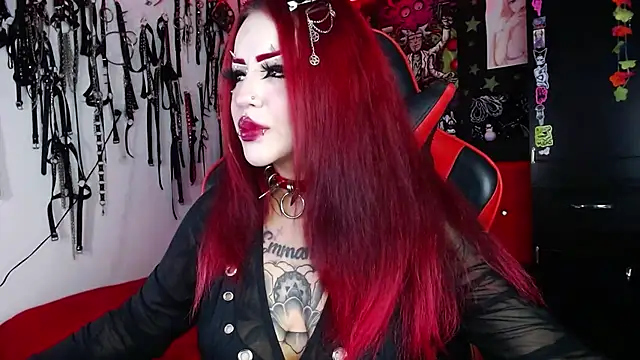 Snapshot of jannaink_ chatting on 12-26-24, 10:20 jannaink  online show from 12-26-24, 10:20