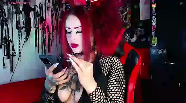 Snapshot of jannaink_ chatting on 01-07-25, 11:24 jannaink  online show from 01-07-25, 11:24