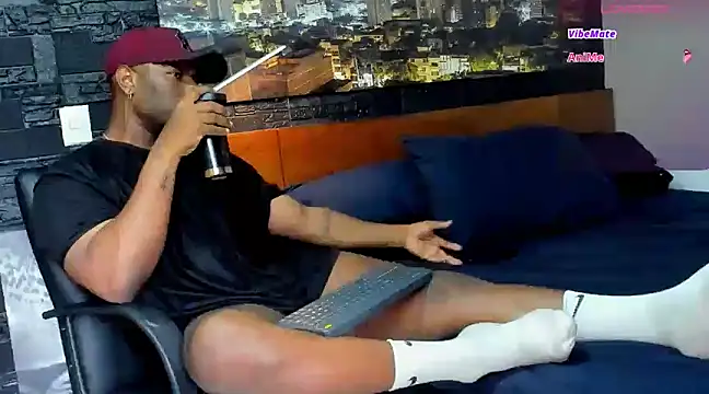 thomas santtos1 online show from 03-17-25, 01:08