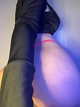 Beca-Kevin online show from 11-15-25, 06:48