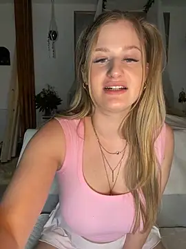 Busty-Ellie online show from 12-29-24, 04:51