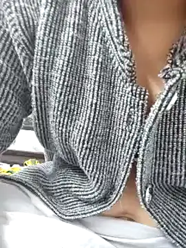 Aaradhya online show from 12-27-24, 04:04