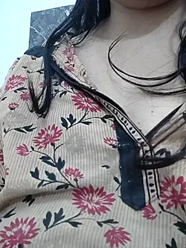 Aaradhya online show from 03-18-25, 04:04