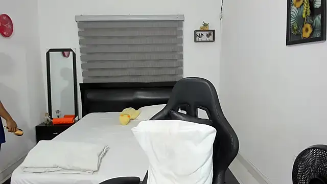 corzoethan online show from 11-22-25, 10:53