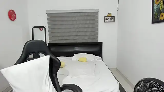 corzoethan online show from 12-02-25, 11:00