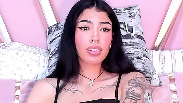 Eva Benely online show from 01-29-25, 08:08