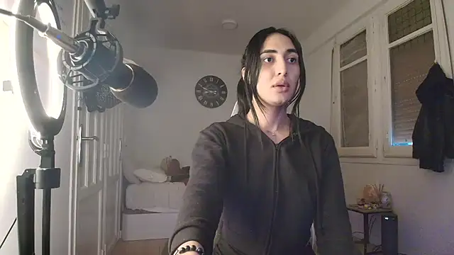 alice jhonson  online show from 01-08-26, 07:43