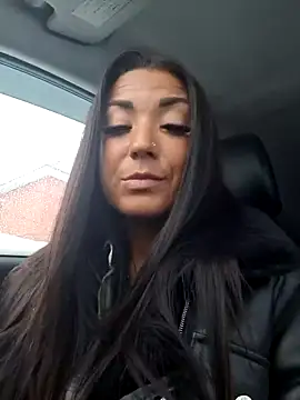 Snapshot of RuslanaXX chatting on 01-25-25, 10:19 RuslanaXX online show from 01-25-25, 10:19