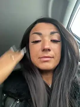 Snapshot of RuslanaXX chatting on 02-13-25, 03:07 RuslanaXX online show from 02-13-25, 03:07