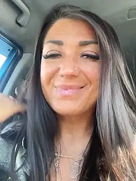 Snapshot of RuslanaXX chatting on 02-26-25, 08:37 RuslanaXX online show from 02-26-25, 08:37