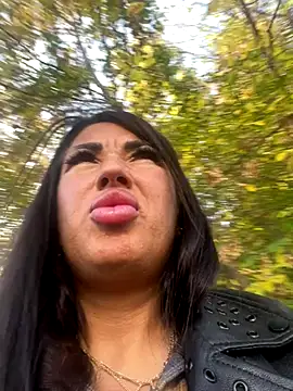 Snapshot of RuslanaXX chatting on 09-26-25, 02:48 RuslanaXX online show from 09-26-25, 02:48