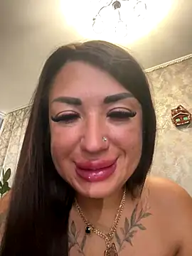 RuslanaXX online show from 12-14-25, 03:23