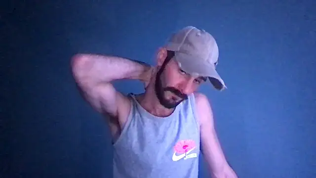 Snapshot of whow11@xh chatting on 12-12-24, 12:59 whow11xh online show from 12-12-24, 12:59