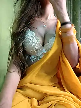 Snapshot of seductivegirl55 chatting on 02-13-25, 08:45 seductivegirl55 online show from 02-13-25, 08:45