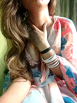 Snapshot of seductivegirl55 chatting on 02-18-25, 04:48 seductivegirl55 online show from 02-18-25, 04:48