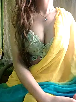 Snapshot of seductivegirl55 chatting on 03-08-25, 06:05 seductivegirl55 online show from 03-08-25, 06:05