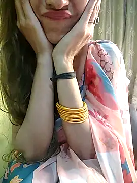 Snapshot of seductivegirl55 chatting on 03-18-25, 08:48 seductivegirl55 online show from 03-18-25, 08:48