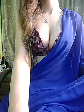Snapshot of seductivegirl55 chatting on 03-22-25, 06:03 seductivegirl55 online show from 03-22-25, 06:03