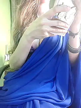 Snapshot of seductivegirl55 chatting on 03-22-25, 09:10 seductivegirl55 online show from 03-22-25, 09:10