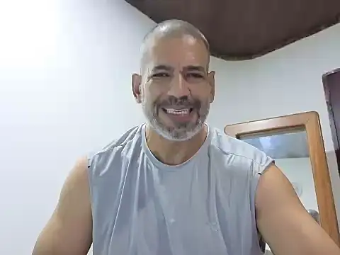 Snapshot of jackbigcock11 chatting on 06-05-26, 10:48 jackbigcock11 online show from 06-05-26, 10:48